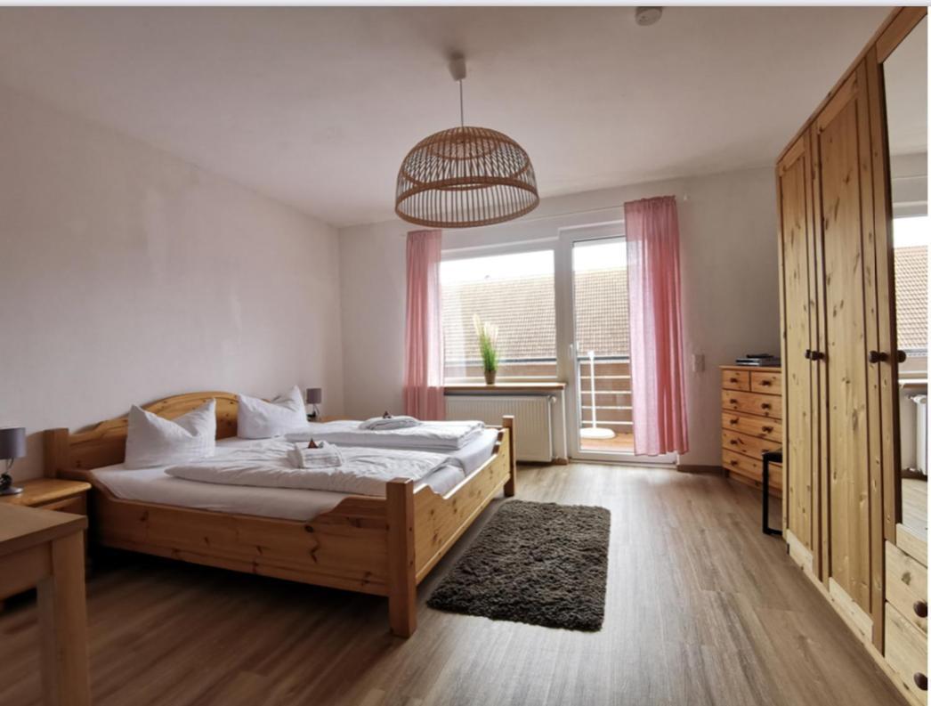 Hotel Wettlaufer Homberg  Esterno foto