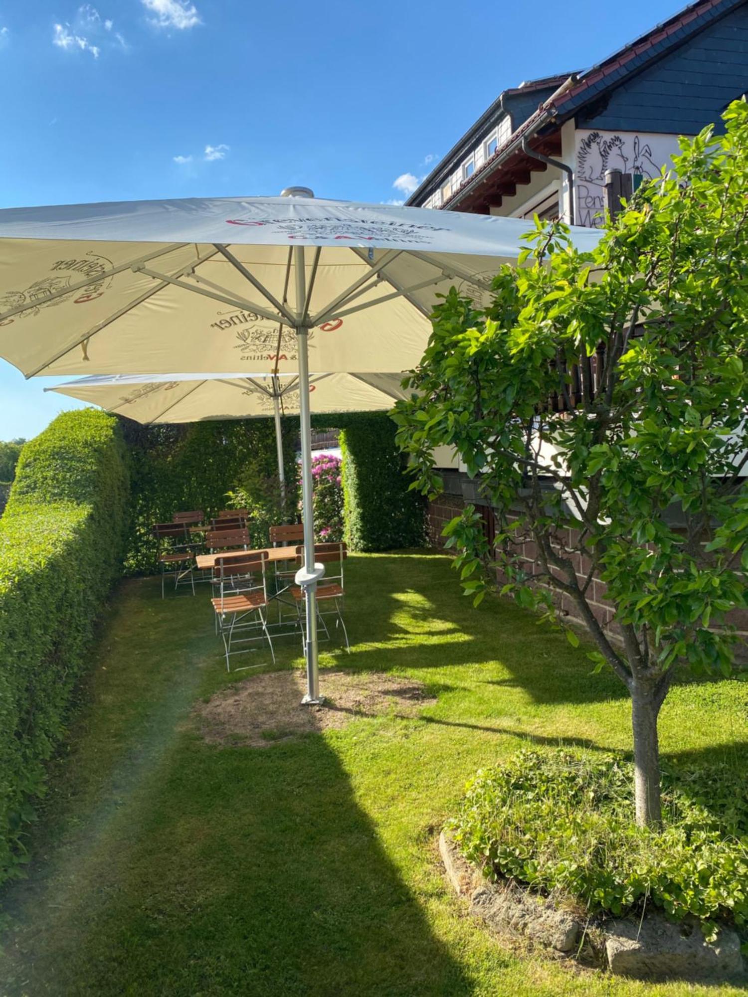 Hotel Wettlaufer Homberg  Esterno foto