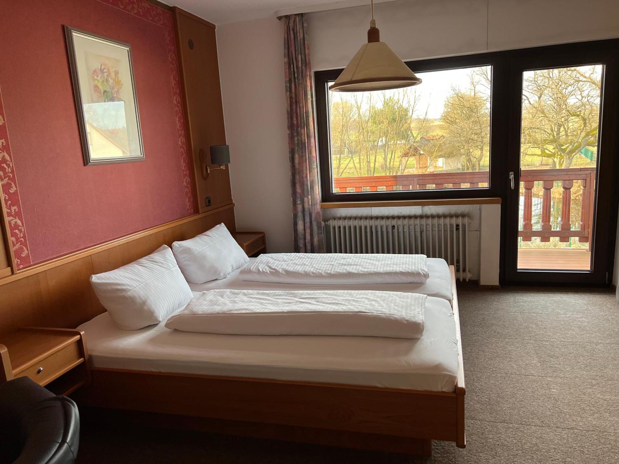 Hotel Wettlaufer Homberg  Esterno foto